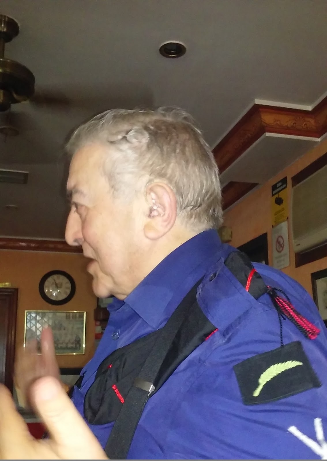 Ilm°. Señor Don José Maria Caballero Moreno del Arco y Moral Grande, gran amigo personal del Padre Ricardo de Perea y zginzakez, con quien mantuvo muchas y muy largas fecundas conversaciones. Decretó el nombramiento del Clérigo como Secretario Provincial hispalense de F. E. y de las J. O. N. S. reconstituida, poco antes de "la fagocitacion sectaria". 